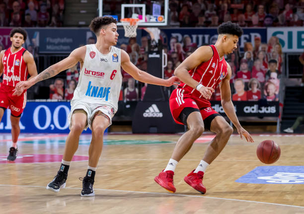 他们以充满 他们以充满