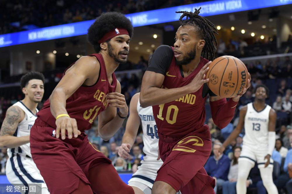 再次吸引了 再次吸引了