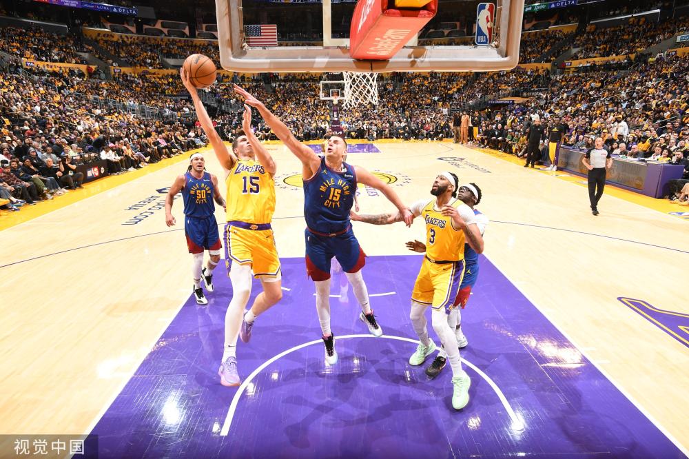 萨的前场施 萨的前场施